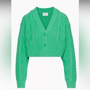 Merino wool cardigan green